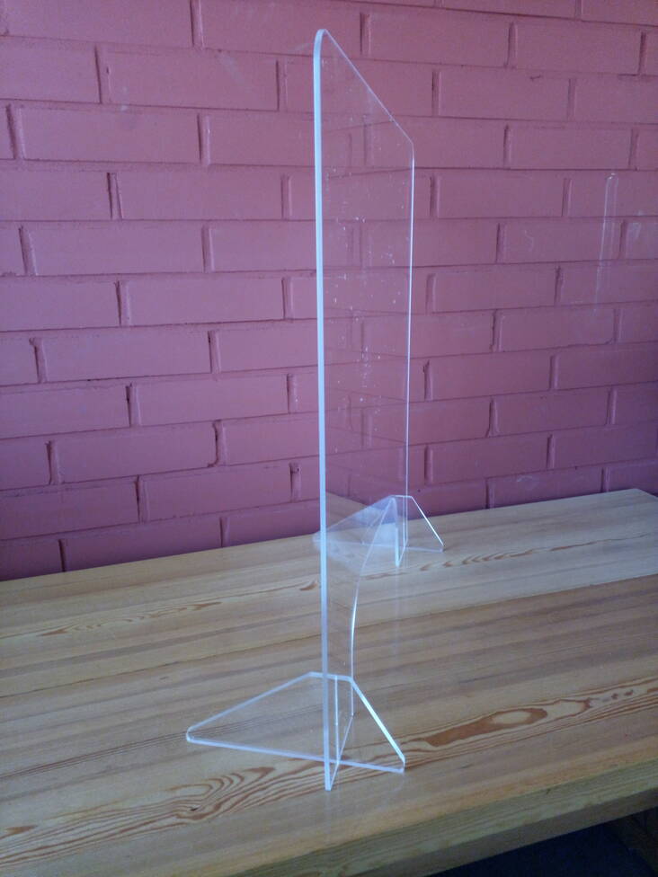 Suojapleksi jaloilla pöydälle - Suojalasit - 163558 - 1